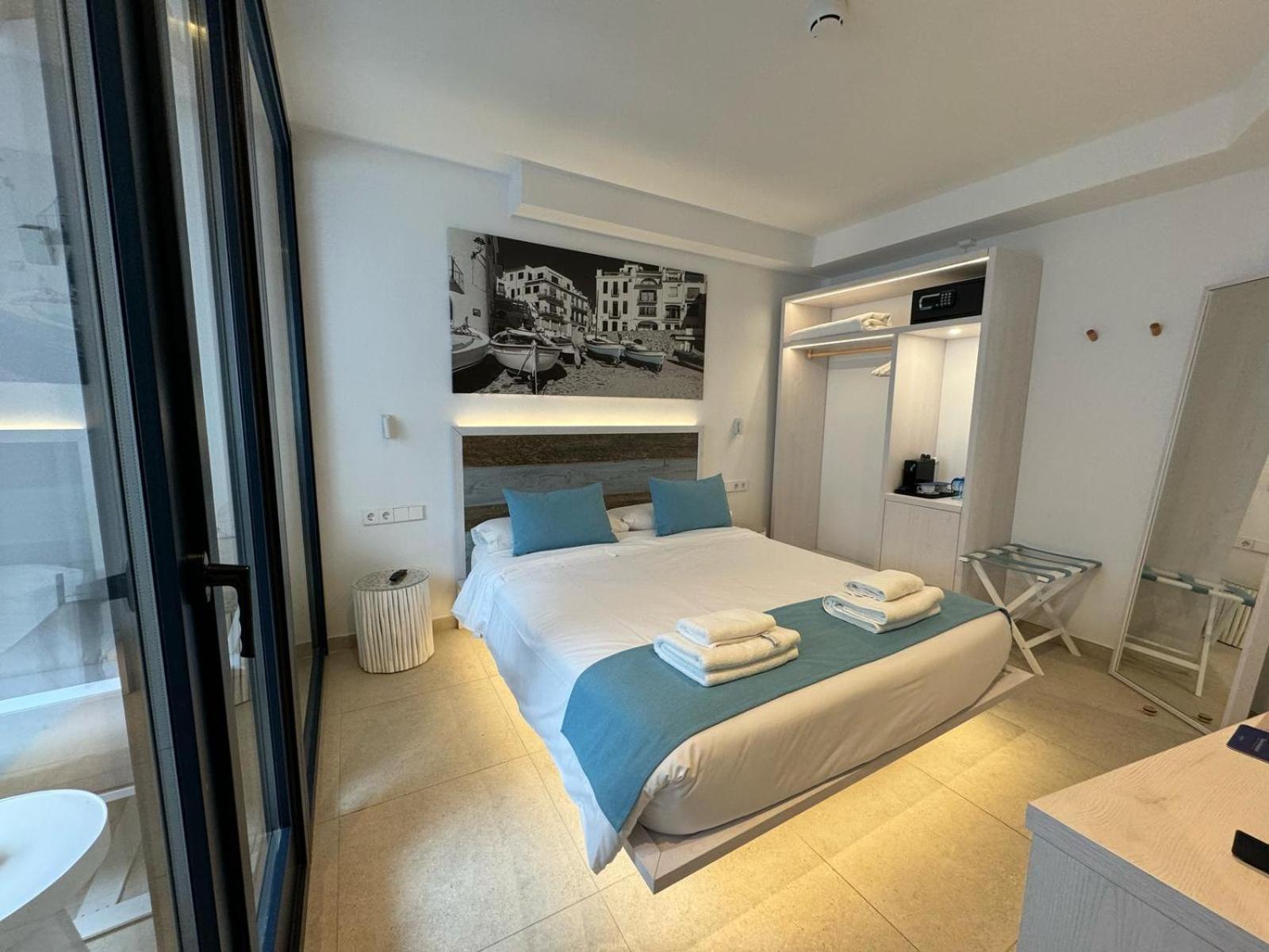 Hotel Boutique Es Blau Cadaqués Eksteriør bilde